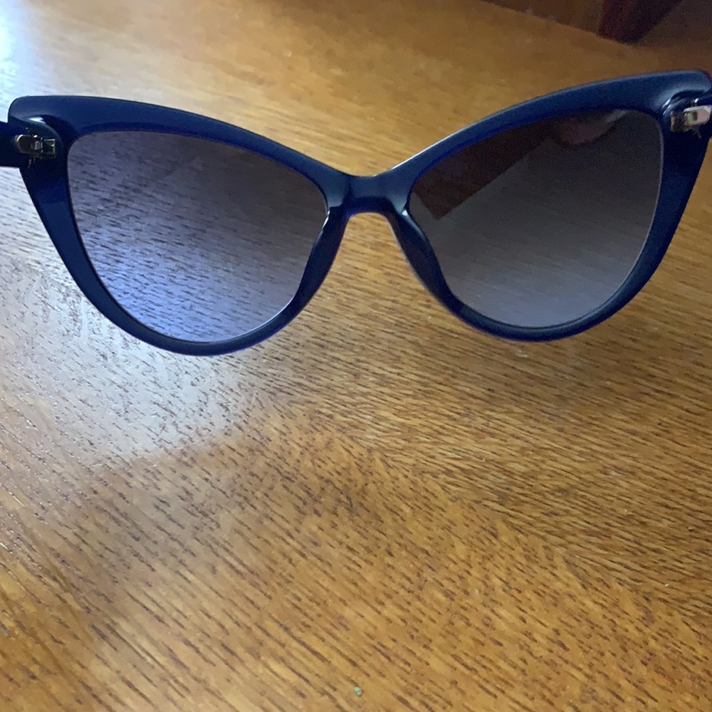 Kate Spade sunglasses - Picture 4 of 4